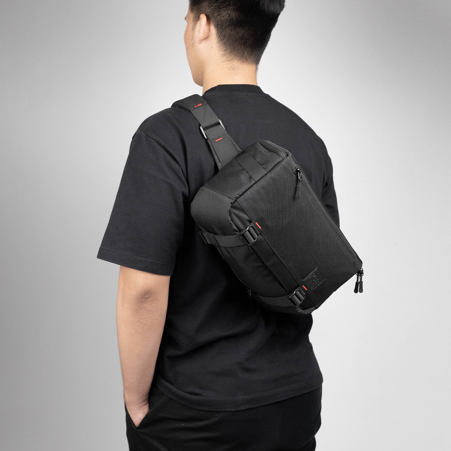 Beetle 2.0 Camera Sling Bag